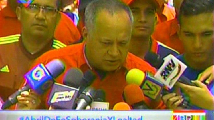 diosdado-cabellom-9038080468x57-1.jpg_1301471627
