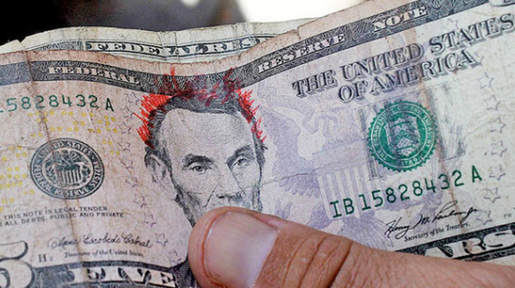 dolares en mal esado