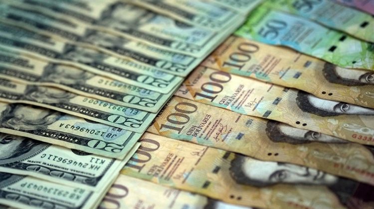 dolares61