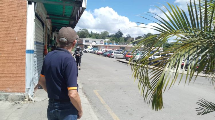 e68c49aa-2e9b-40f7-99d2-62baeef14d39