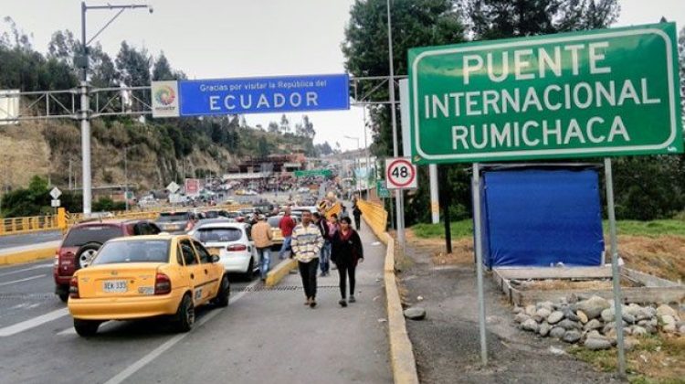 ecuador.jpg_1358990413