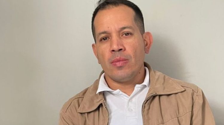 engelbert Azuarta