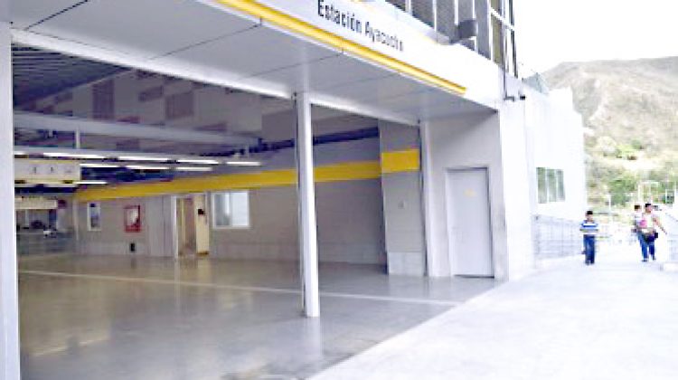 estacion Ayacucho el Nacionañl