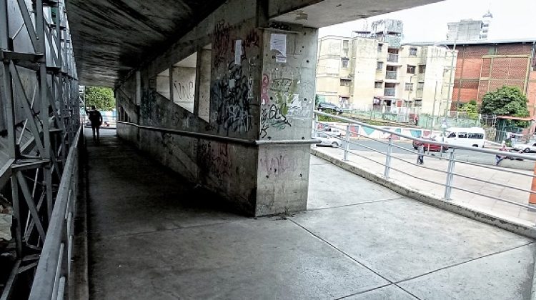 estacion guaicaipuro, luis maizo