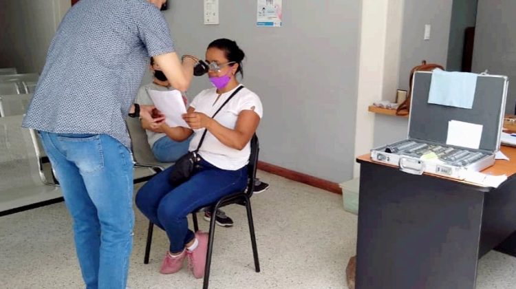examen de oftalmoscipia