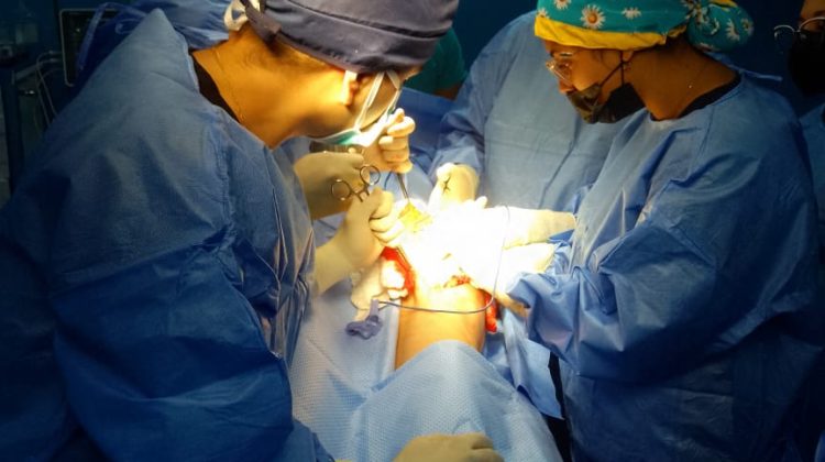 f6594269-eb2e-4d90-bb8f-0672a5e9513b