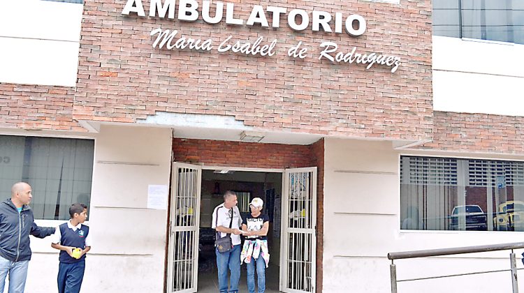fachada ambulatorio carrizal