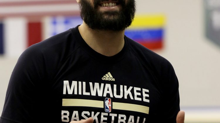 Greivis Vasquez en el Orthopaedic Hospital de Wiscounsil Treining Cen