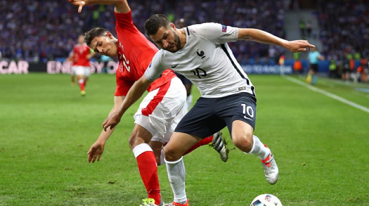 LILLE, FRANCE - JUNE 19:  Andre-Pierre Gignac of France and Fabian Schaer of Switzerland compete for the ball during the UEFA EURO 2016 Group A match between Switzerland and France at Stade Pierre-Mauroy on June 19, 2016 in Lille, France.  (Photo by Paul Gilham/Getty Images)