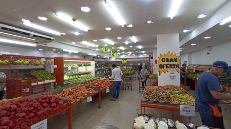 fruterías se avispan con ofertas