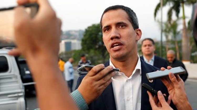 guaido-1.jpg_1358990413