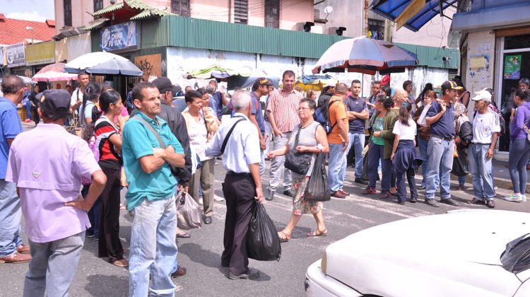 juan carlos blanco- protesta en plaza miranda