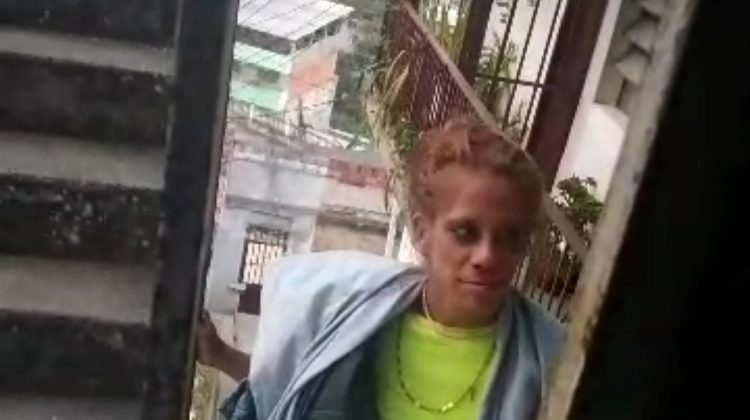 loca cabezas de leon