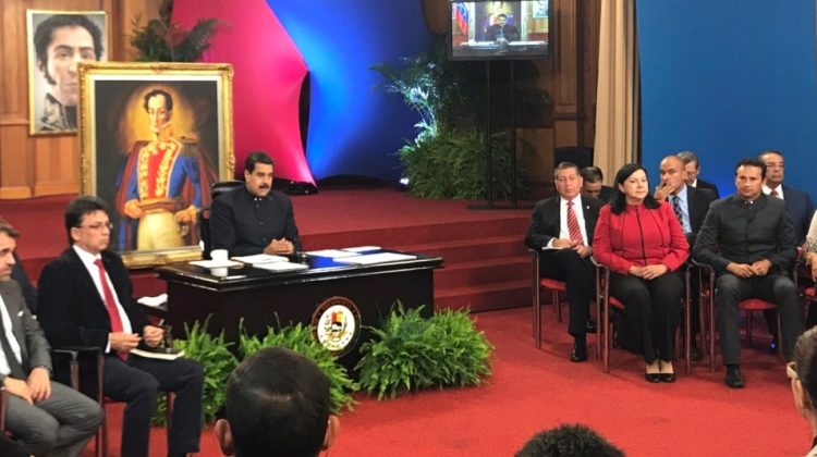 maduro_prensa.jpg_102484795