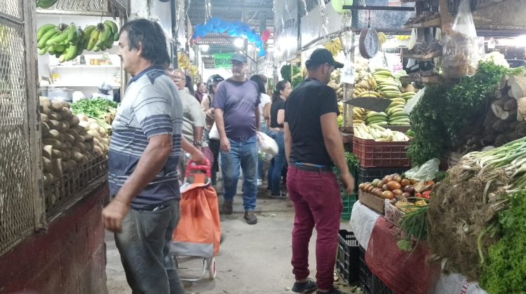mercado El Paso