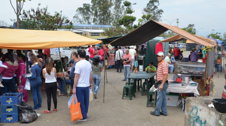 mercado la rosaleda