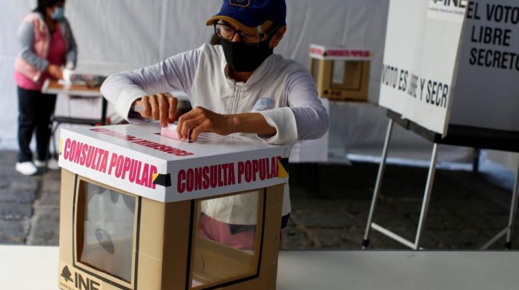-mexicano-vota-si-sus-expresidentes-deben-de-ser-juzgado
