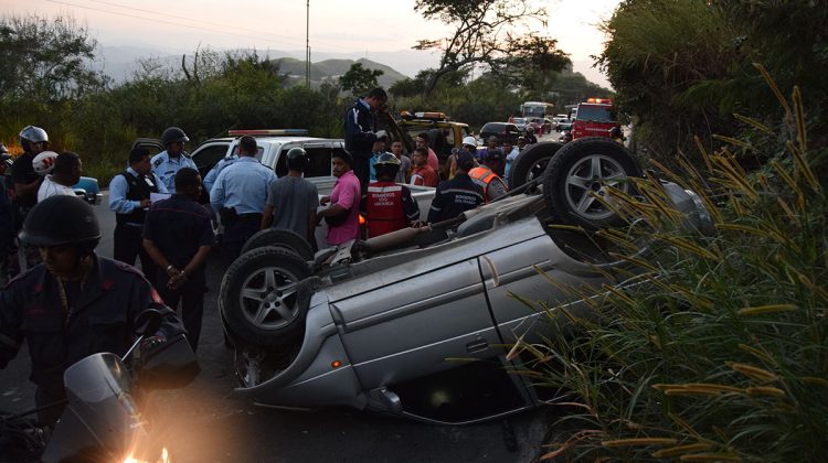 muerto volcamiento