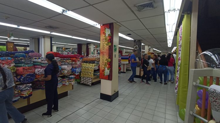 nueva tienda de telas