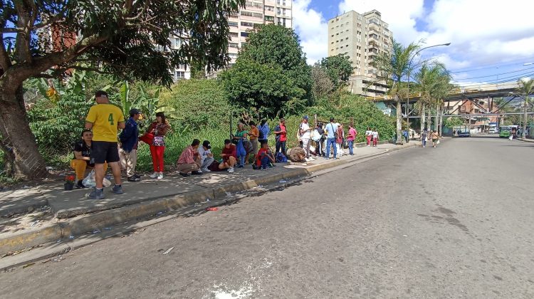 parada de bus tejerias