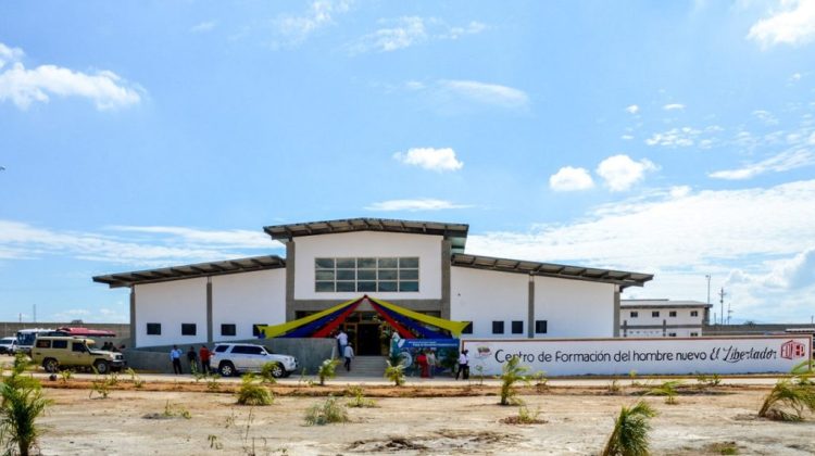 penal-1-1024×681 penal-1-1024x681