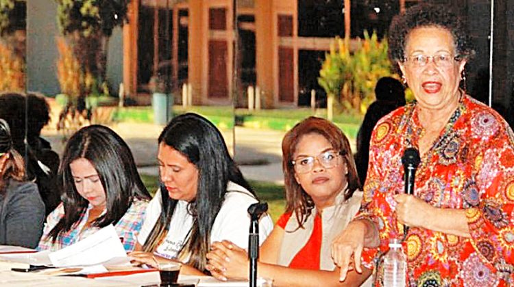 psuv-mujeres-990x460