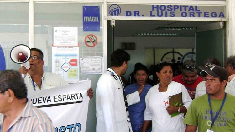 trabajadores sanitarios