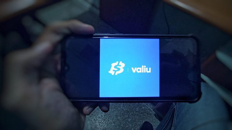 valiu-luis-maizo-scaled